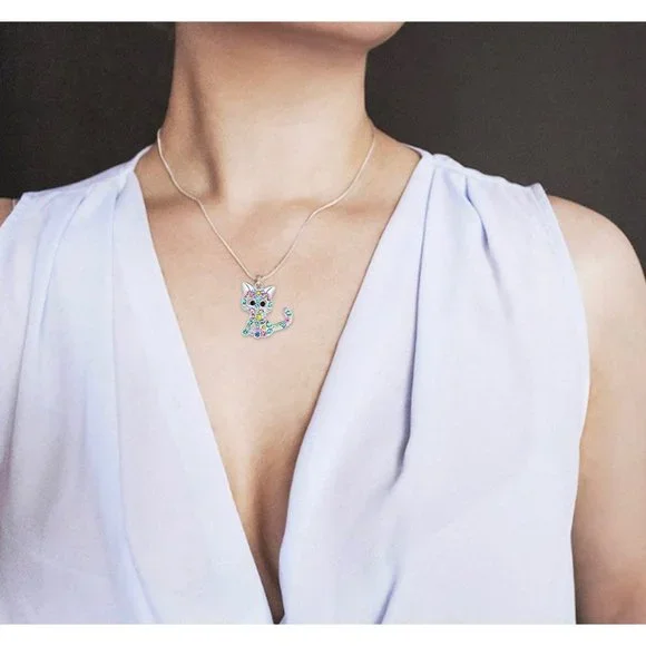 NEW Kitty Cat Pendant Necklace Crystal Rainbow Sparkle Pendant with Chain J103 - Picture 2 of 3